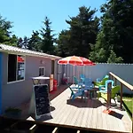 Bed & Breakfast Maison La Vigne - Et D'hotes 3*