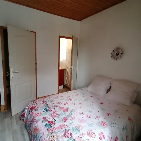 לינה וארוחת בוקר Maison La Vigne - Et D'hotes