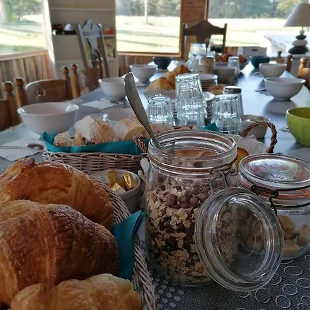 Maison La Vigne - Et D'hotes לינה וארוחת בוקר