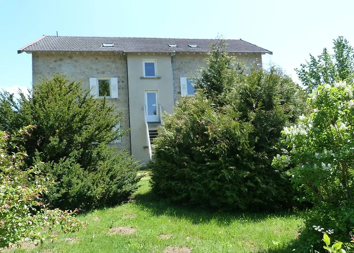 Bed and Breakfast Maison La Vigne - Et D'hotes Le Chambon-sur-Lignon
