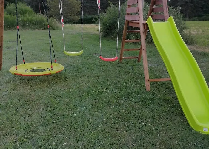 Maison La Vigne - Et D'hotes Bed and Breakfast 3*