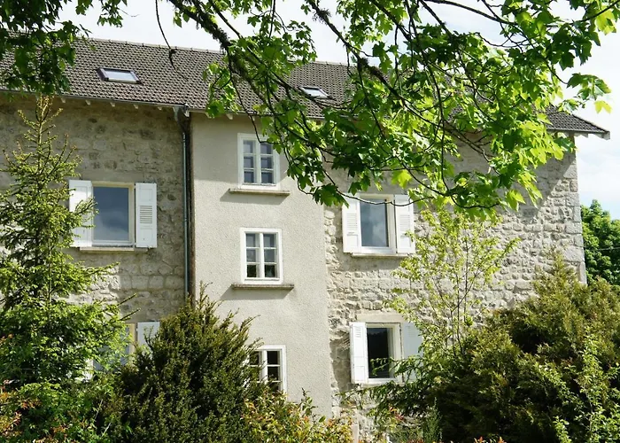 Bed and Breakfast Maison La Vigne - Et D'hotes Le Chambon-sur-Lignon